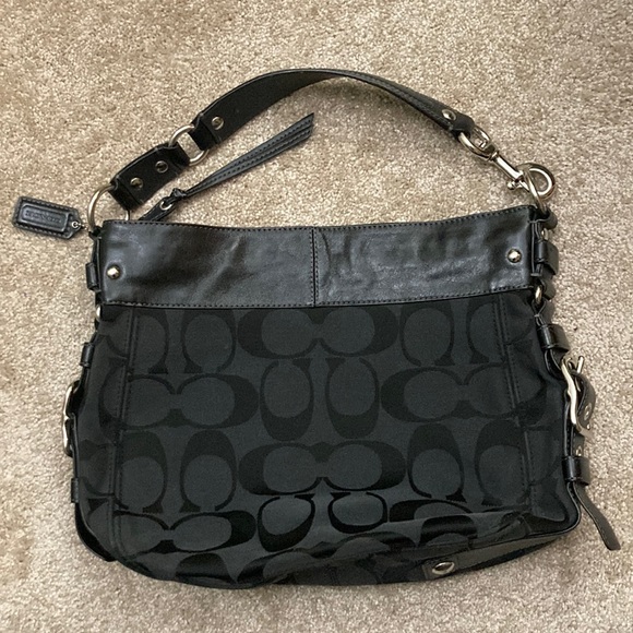 Coach - Large Black Shoulder Bag - Picture 1 of 10